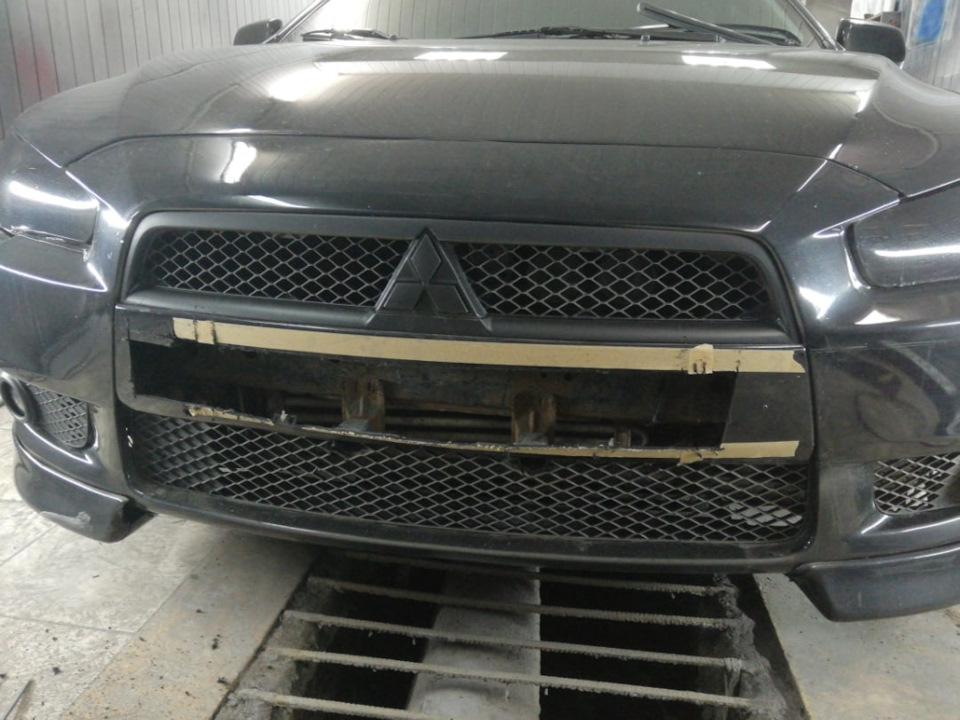 Ноздри на бампер и накладки на пороги лансер 10 — Mitsubishi Lancer X ...