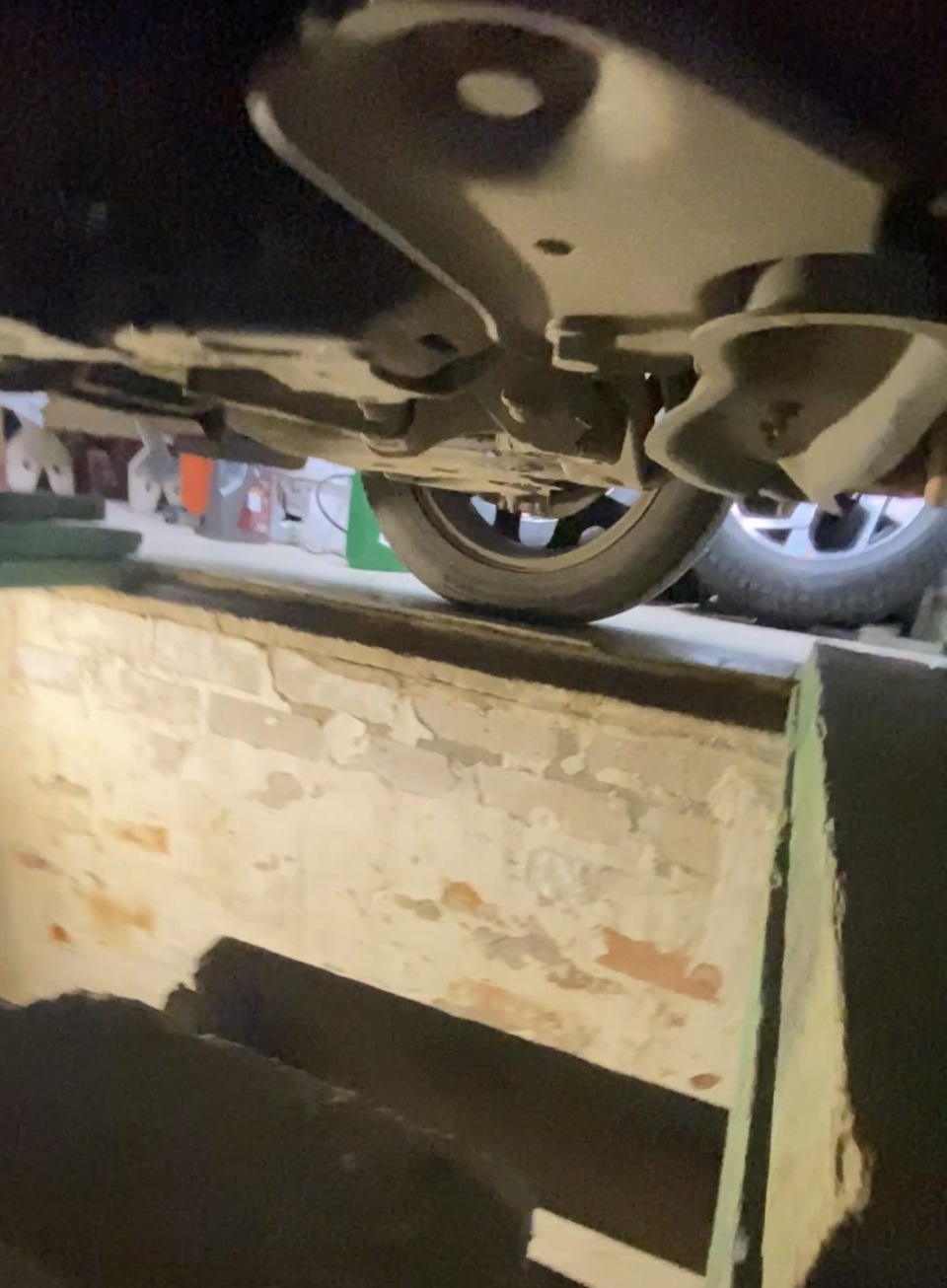 Переносимся в яму — Renault Kaptur (2016)