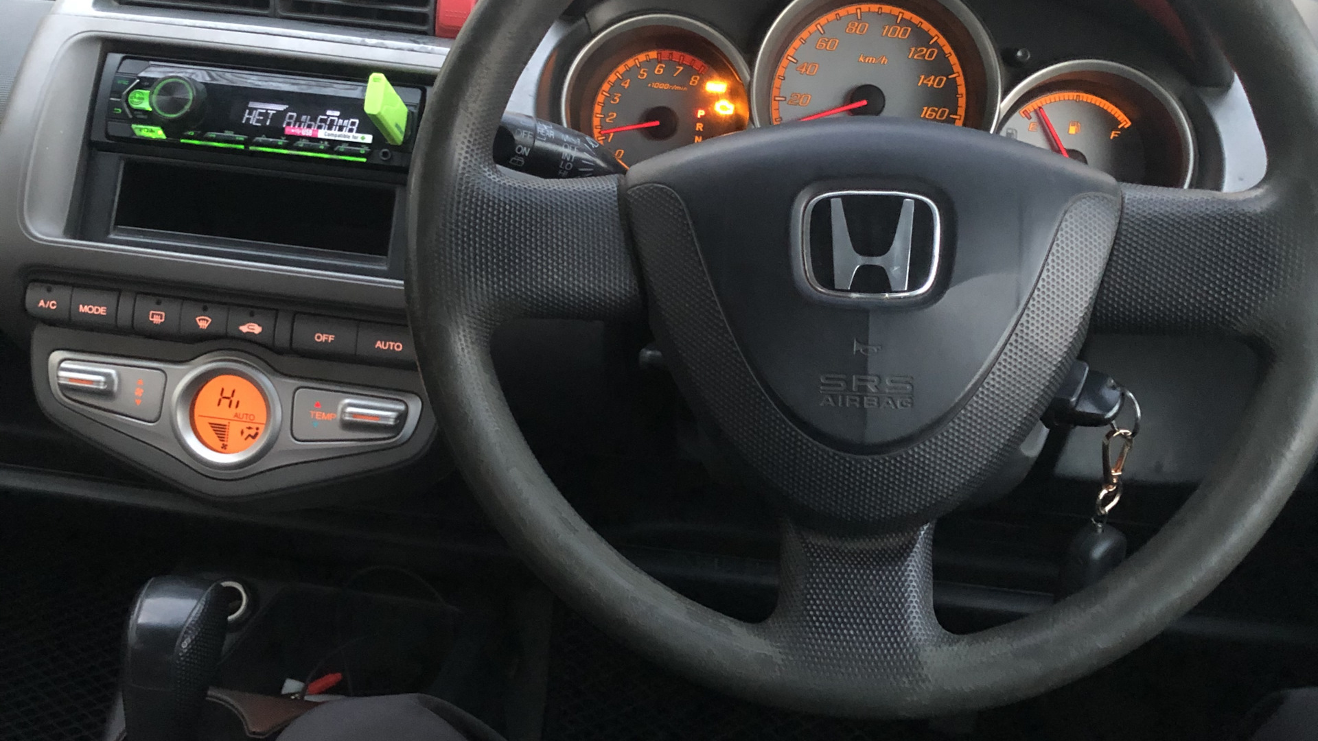 Honda Fit (1G) 1.3 бензиновый 2005 | Black . Japan 🇯🇵 на DRIVE2