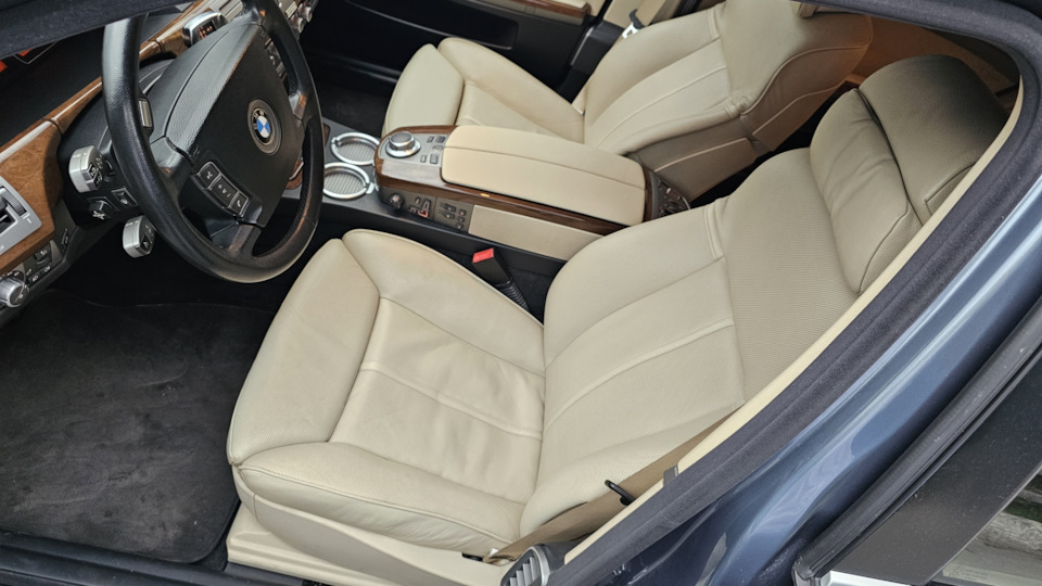 Фото в бортжурнале BMW 7 series (E65/E66)