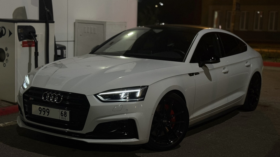 Audi S5 Sportback