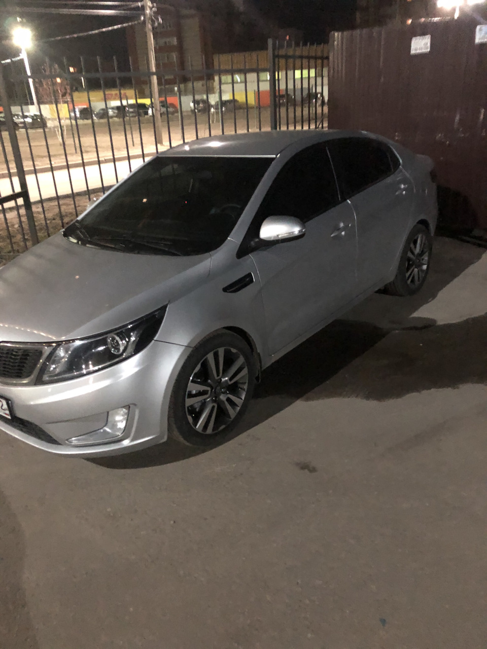 19. Колёса Киа Сид на Киа Рио. Реально ли? Как продаться русским 🙈 — KIA  Rio (3G), 1,6 л, 2013 года | колёсные диски | DRIVE2