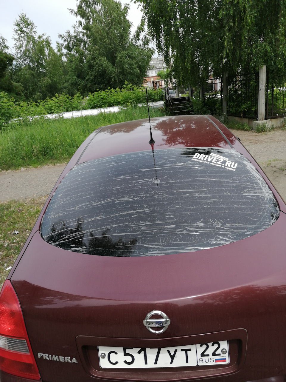 Лопнуло заднее стекло. — Nissan Primera (P12), 1,8 л, 2005 года | поломка |  DRIVE2