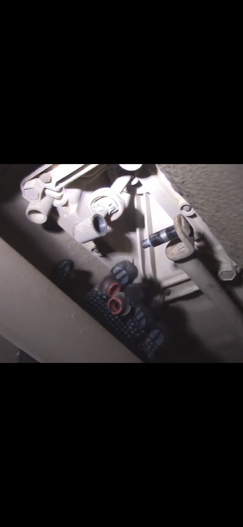 Срочно всем ! У кого Логан! — Renault Logan (1G), 1,6 л, 2007 года ...