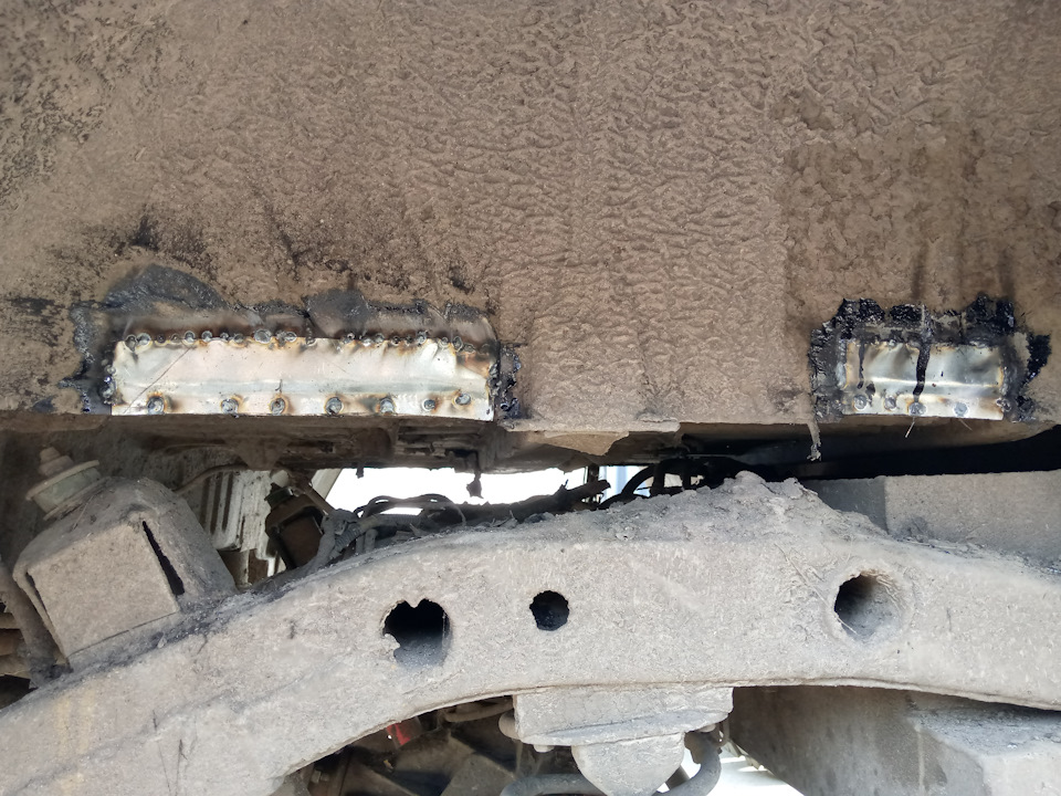 Фото в бортжурнале Mitsubishi Pajero (2G)