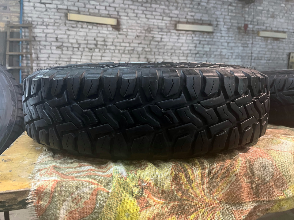 Шины летние Toyo 165/80 R14, штампованные диски 14 4x114,3 на Nissan ...