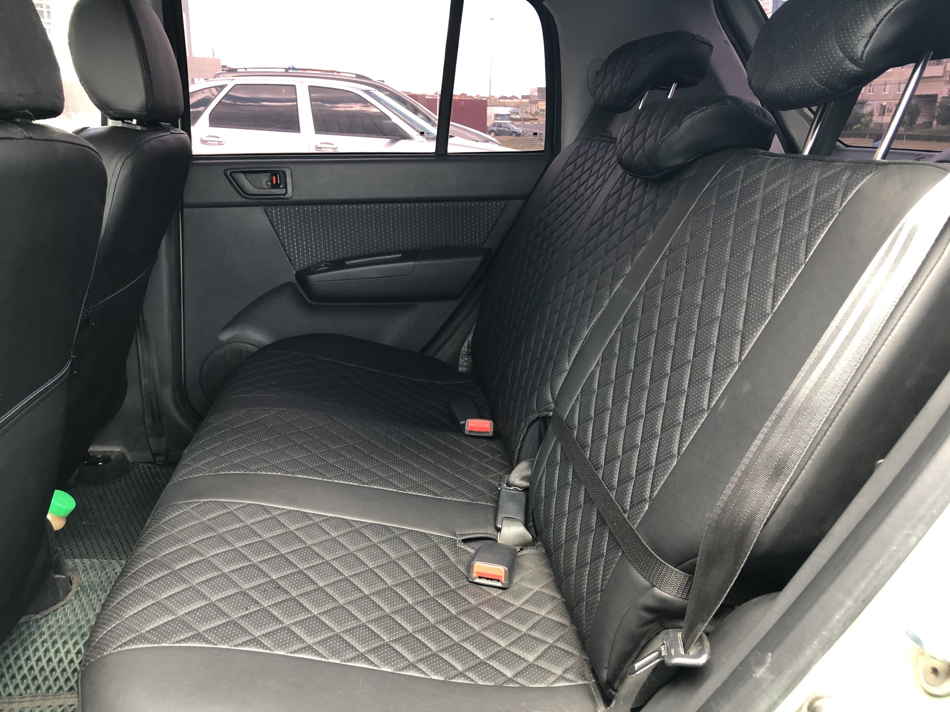 Чехлы на сидения гетц. Чехлы на хендай гетц 2008. Чехлы на сидения гетц. Чехлы на хендай гетц. Чехлы hyundai getz 2002-2011.