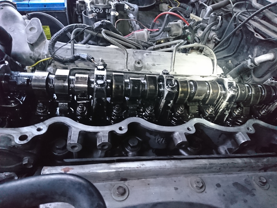 Прокладка крышки клапанов. — Ford Ranger (1G), 2,5 л, 2005 года ...