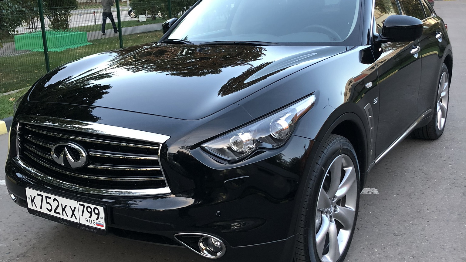 Infiniti QX70 3.7 бензиновый 2017 | 3.7 333 л.с. на DRIVE2