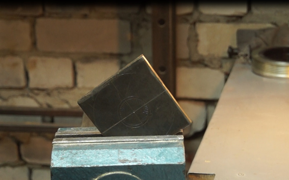 HIAAAgKh 2A 960 Как открутить шкив коленвала т40