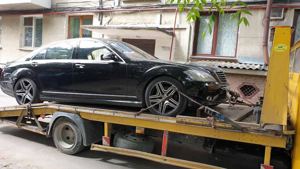 Фото в бортжурнале Mercedes-Benz S-Class (W221)