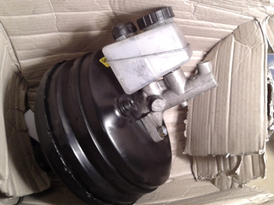 Замена вакуума — Mercedes-Benz W123, 2,4 л, 1982 года | поломка | DRIVE2