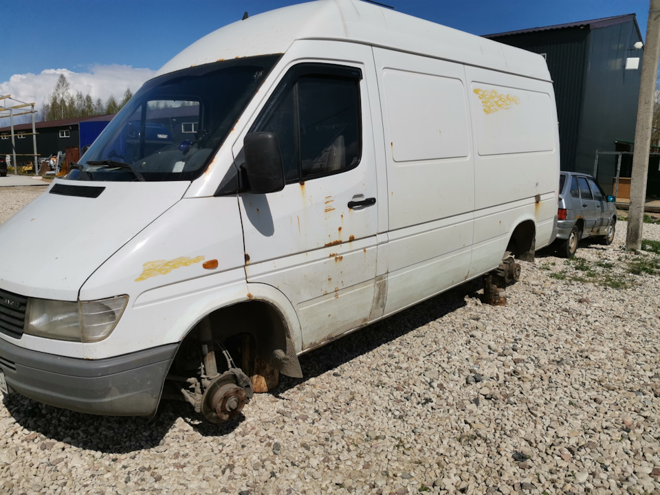 Ржавые диски — Mercedes-Benz Sprinter (1G), 2,9 л, 1997 года | колёсные ...