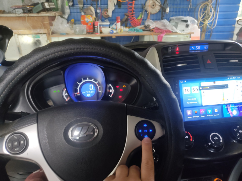 Блютуз кнопки в руль — Lifan X60, 1,8 л, 2013 года | аксессуары | DRIVE2
