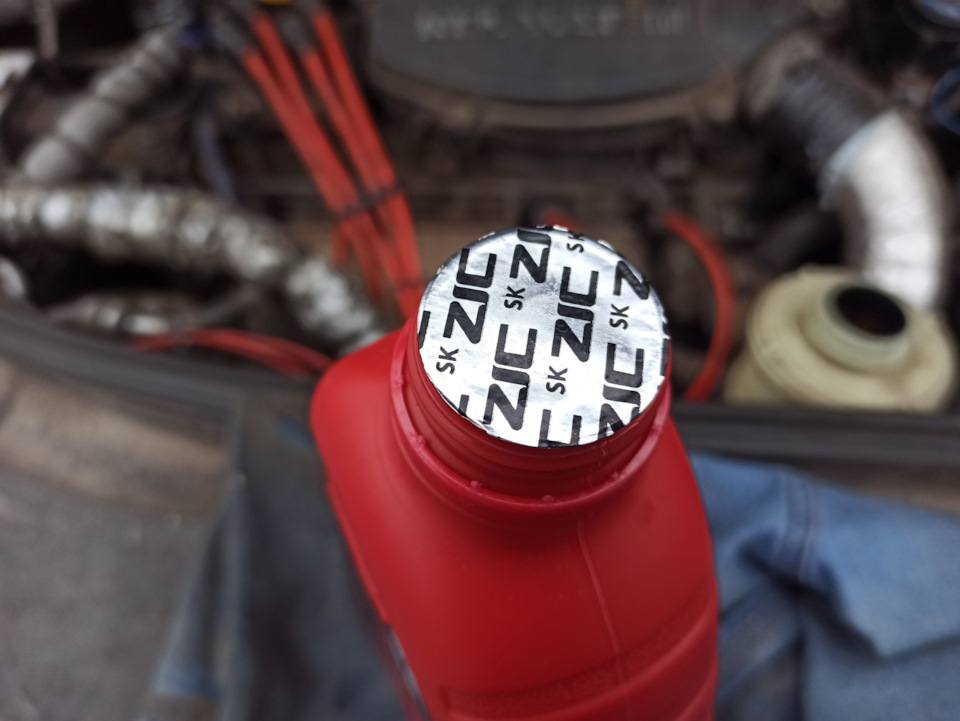 Замена масла в ГУР (на ZIC PSF-3 132661) — Renault Logan (1G), 1,6 л ...