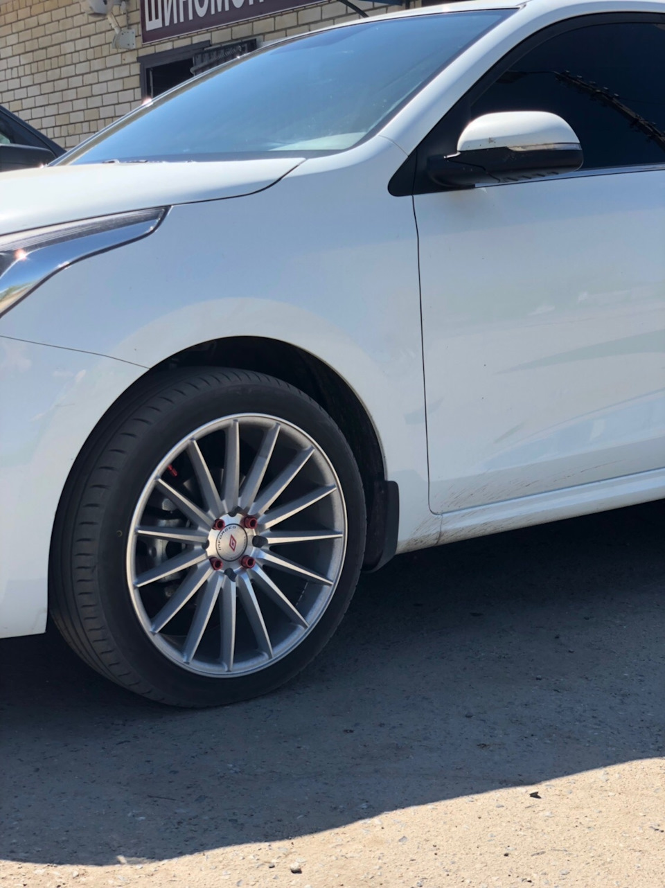 Продам колеса — KIA Rio (4G), 1,6 л, 2017 года | колёсные диски | DRIVE2