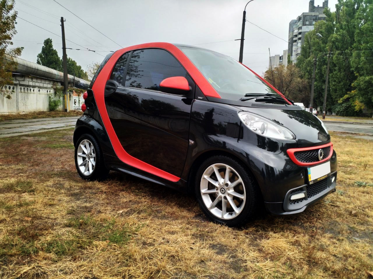 Smart Fortwo красный