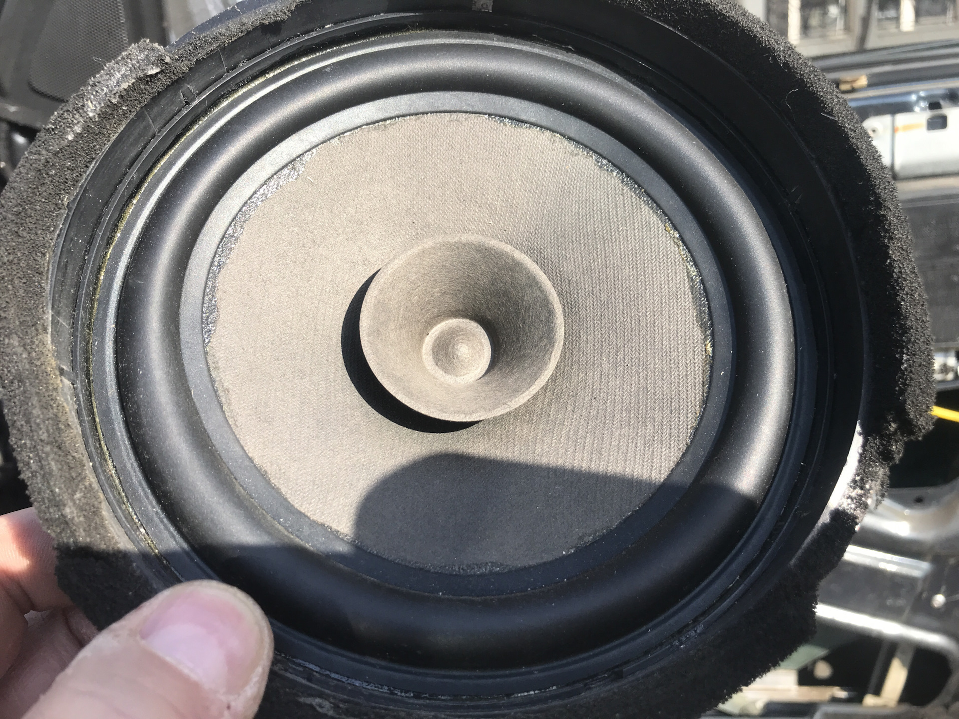 Замена подвеса динамика — Mercedes-Benz E-class (W210), 2,2 л, 2000 ...