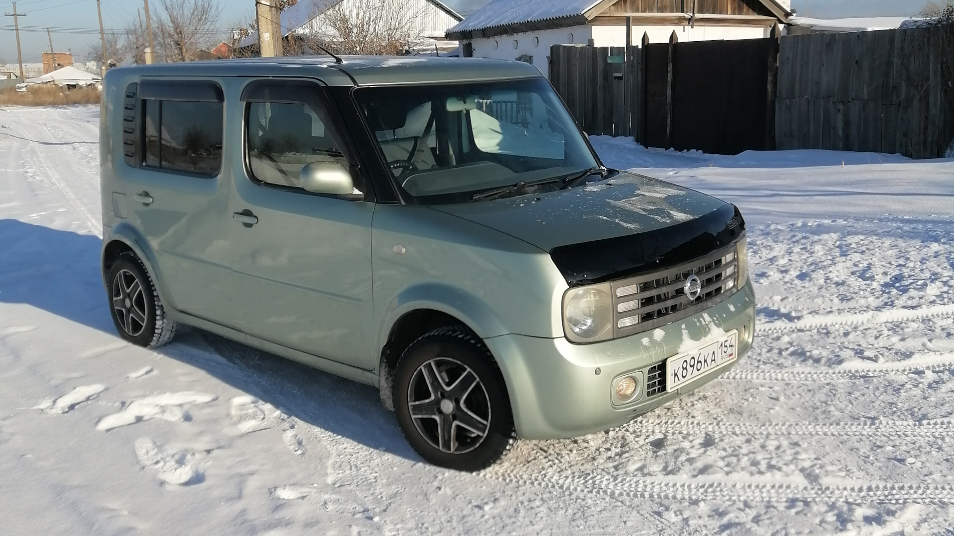 Nissan Cube 4