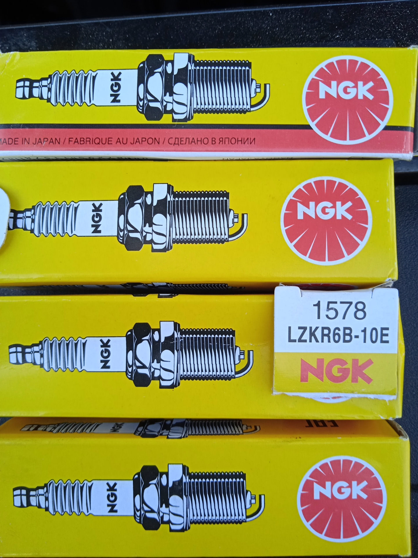 Lzkr6b10e. Lzkr6b 10e оригинал. Свечи Хендай акцент