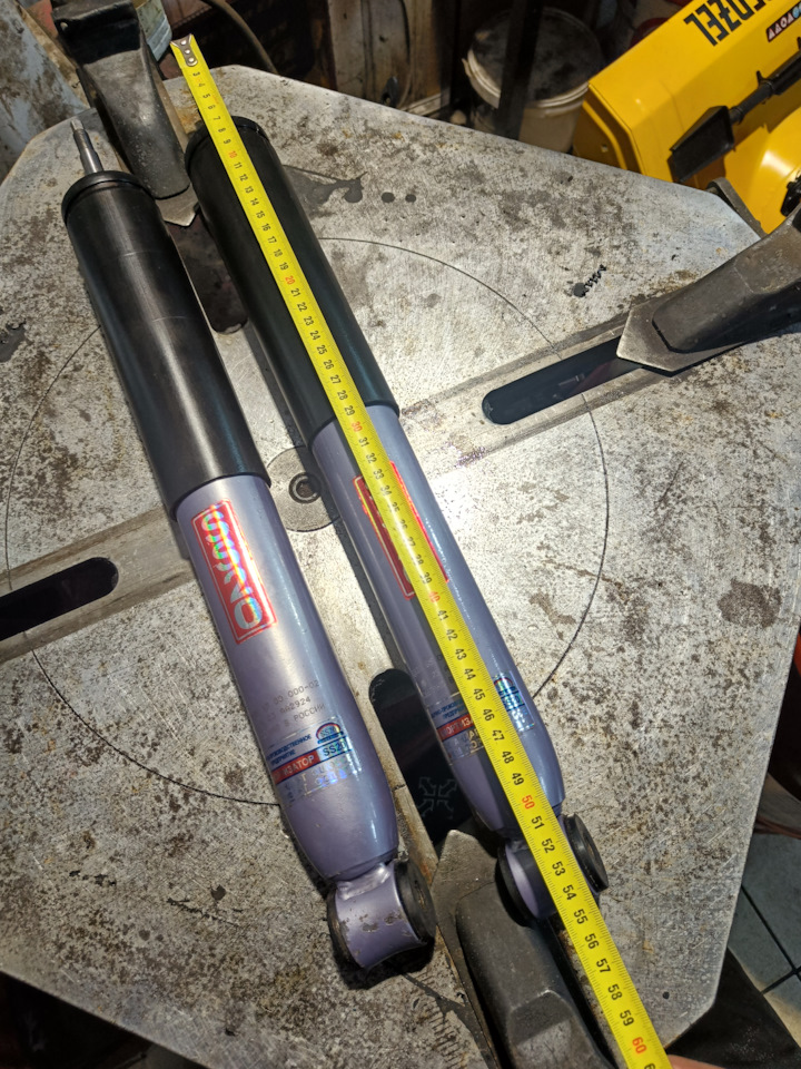 Передние амортизаторы патриот на УАЗ Patriot. Б/у | 5 000 ₽ в городе ...