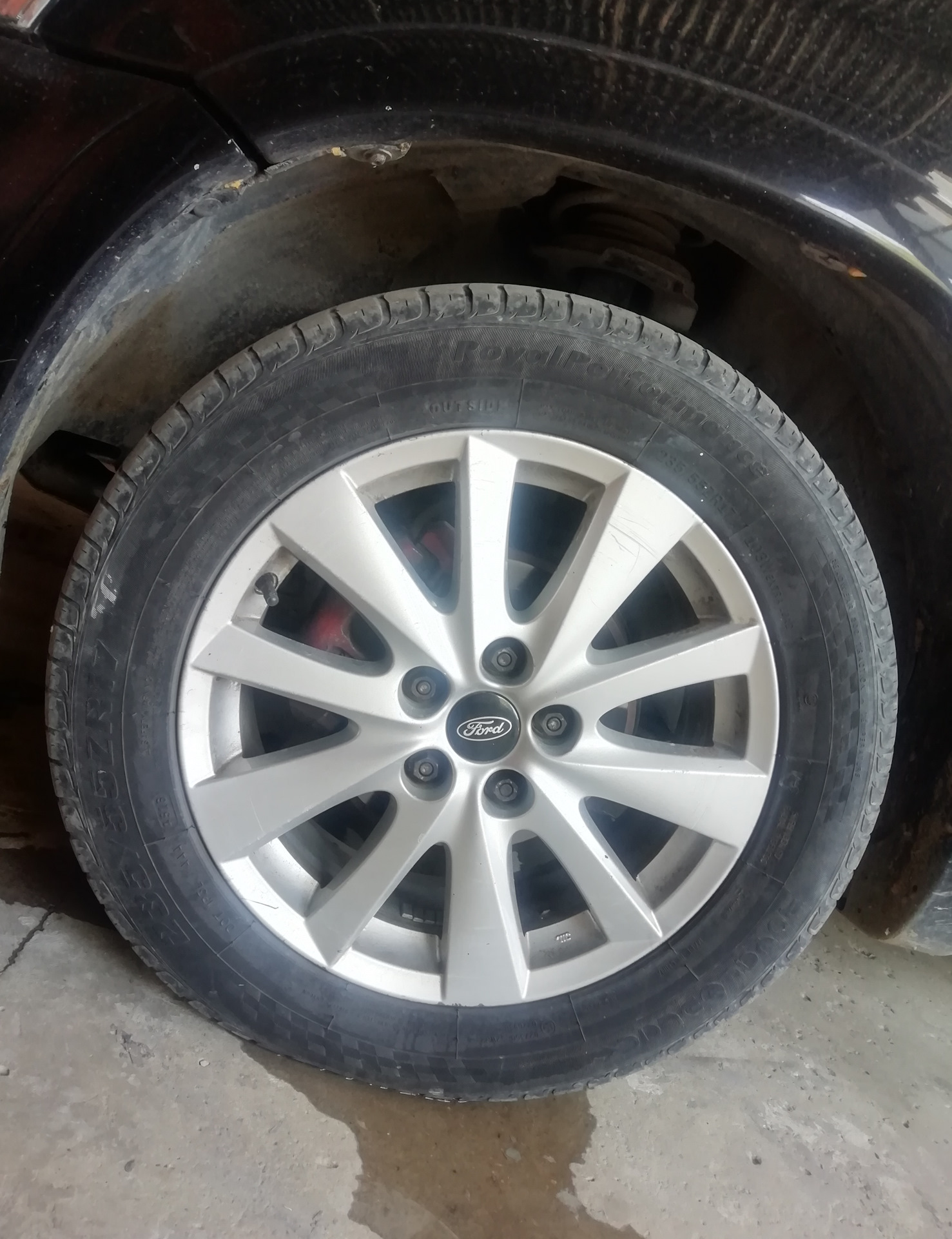 наконец колпачки на колеса — Ford Maverick II, 3 л, 2001 года ...