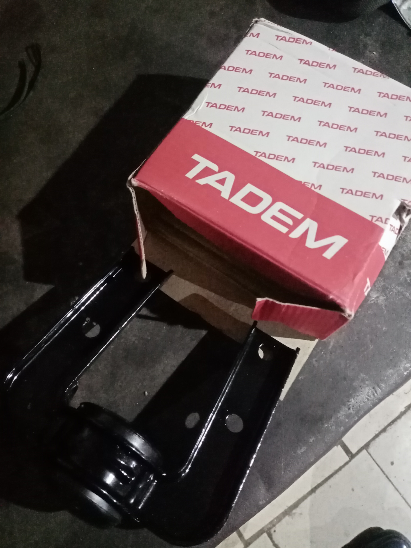 Лопнул краб — Lada Калина Хэтчбек (1G), 1,6 л, 2011 года | визит на ...