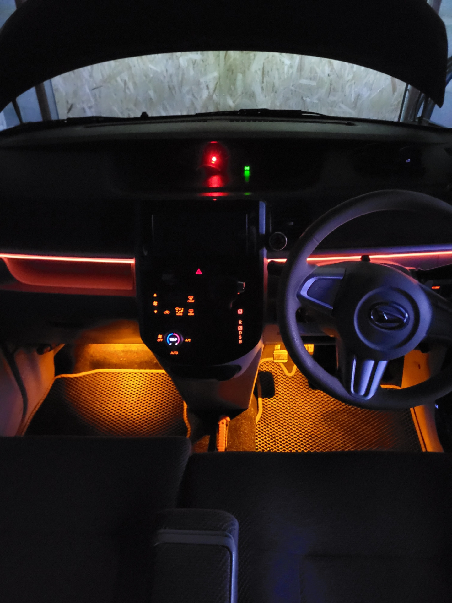 Сделай подсветку 7. Подсветка ног honda civic 4d плафон. Сделай подсветку 7. Подсветка подножки. Дополнительный подсветка для авто задний стойка.