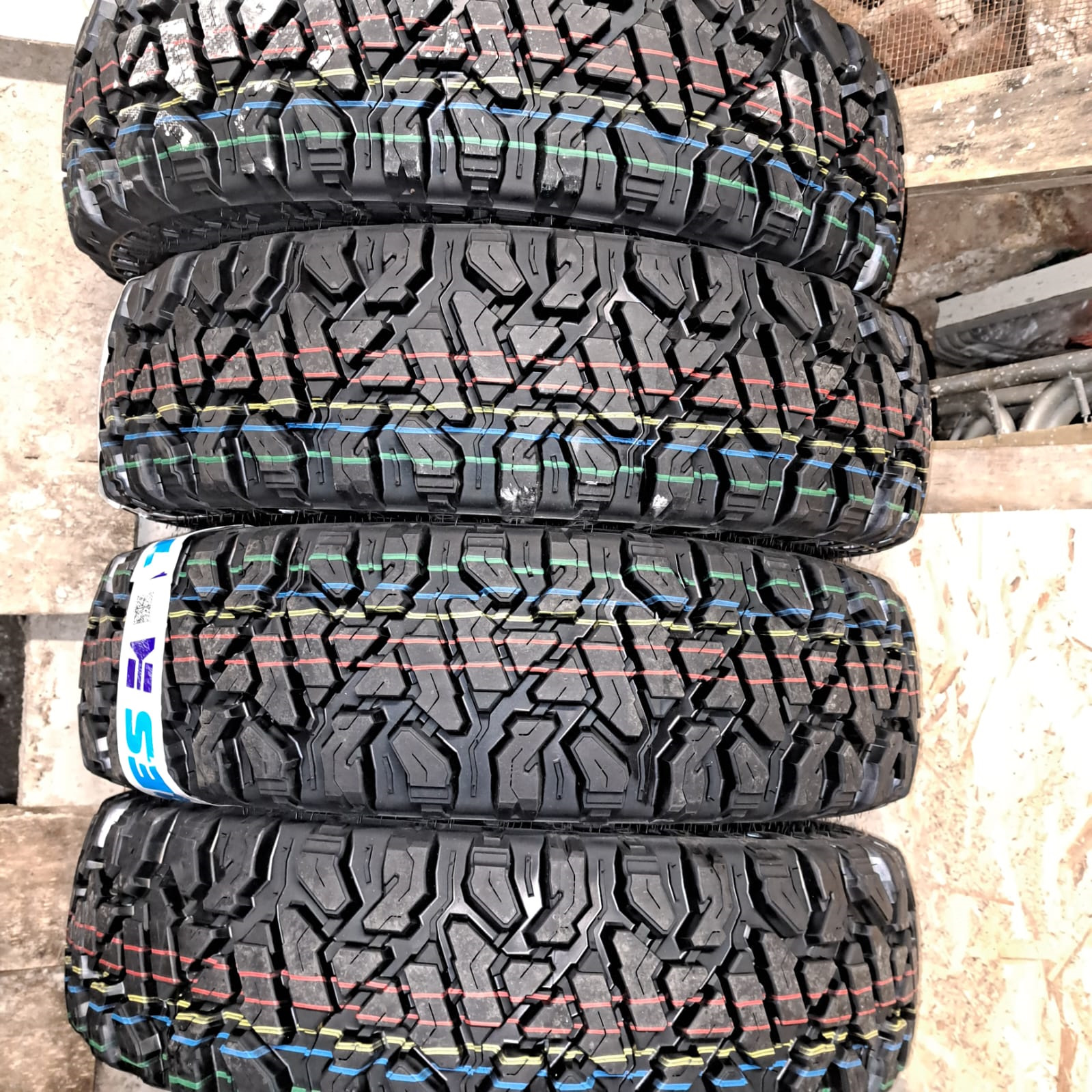 Новая резина: KAMA FLAME M/T (HK-434) 185/75 R16 — Lada 4x4 5D, 1,7 л ...