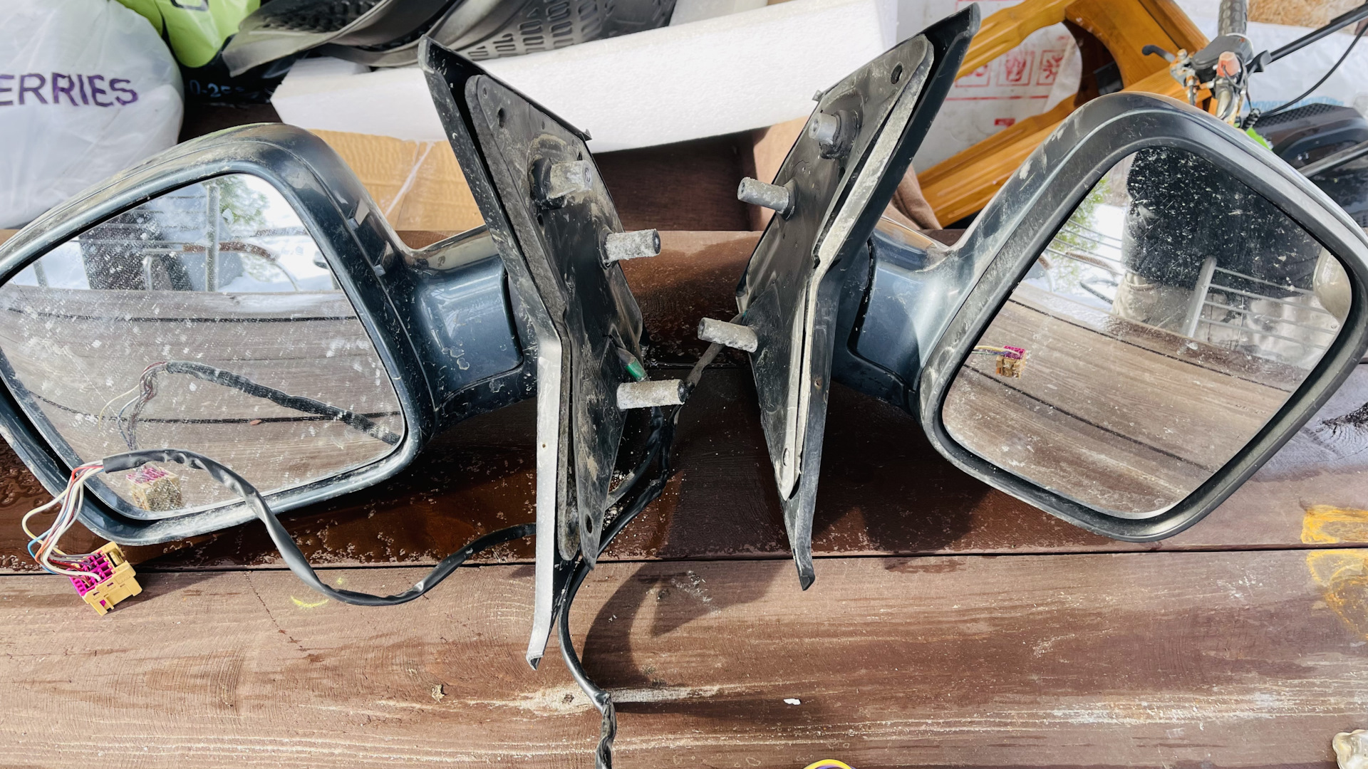 зеркальный т