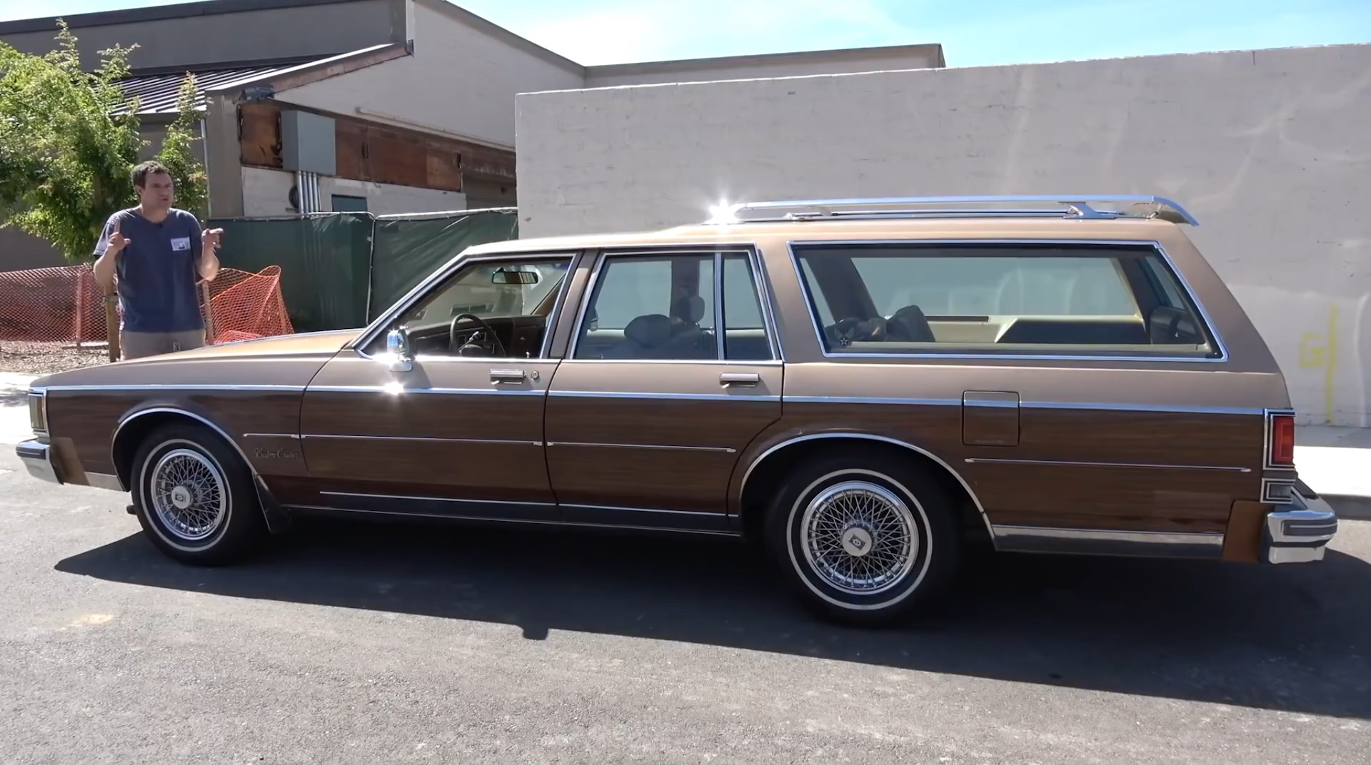 Oldsmobile Custom Cruiser