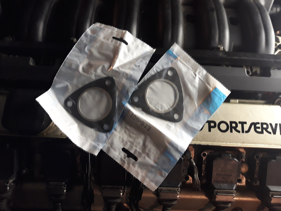 Замена прокладки штанов. — BMW 5 series (E34), 2 л, 1991 года ...