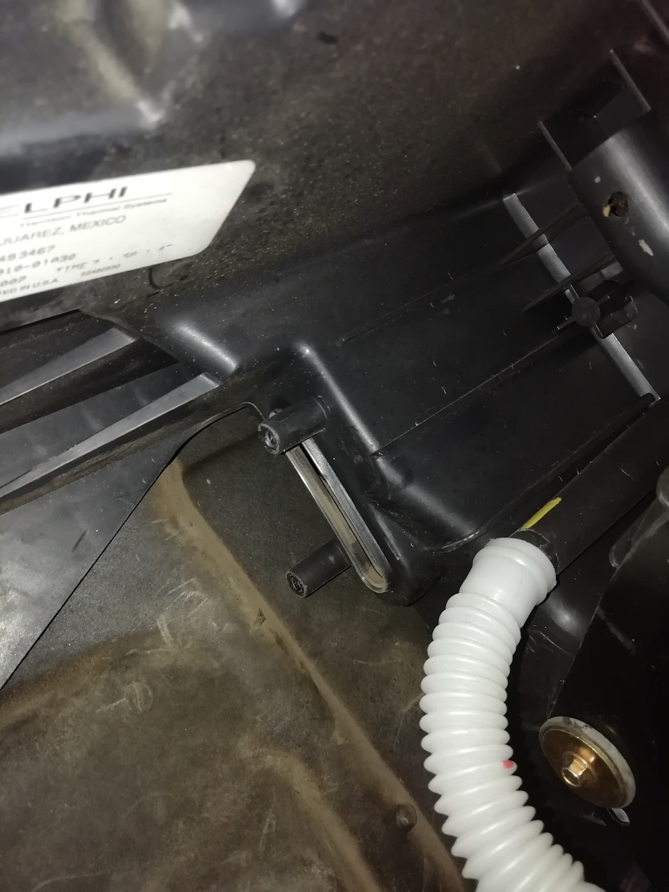 Восстановление резистора печки. — Pontiac Vibe (1G), 1,8 л, 2003 года ...