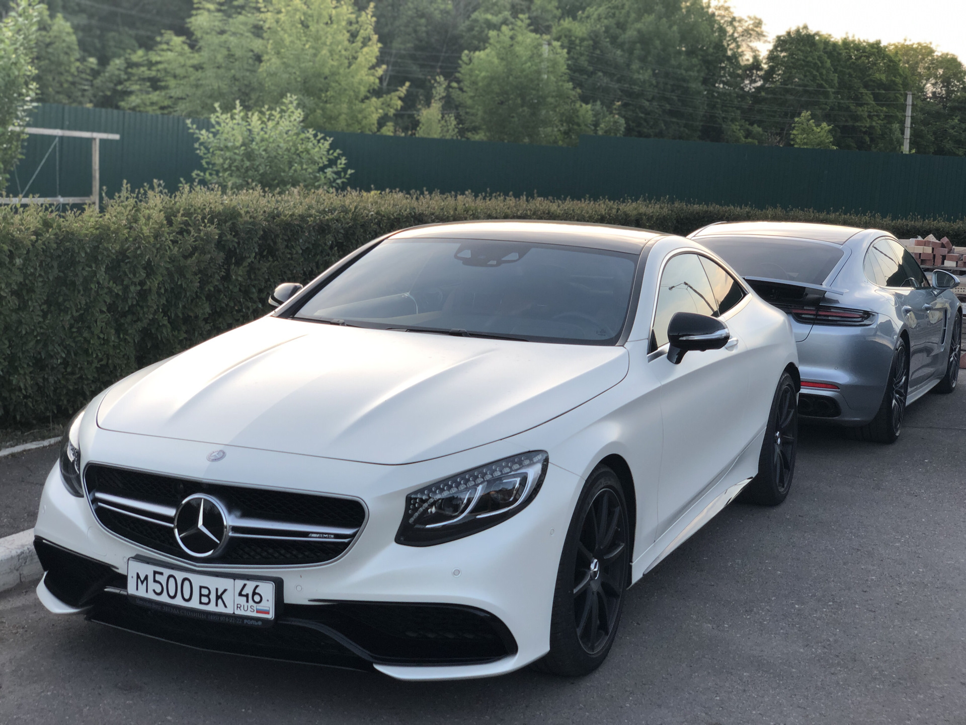 Мерседес s63 AMG купе белый