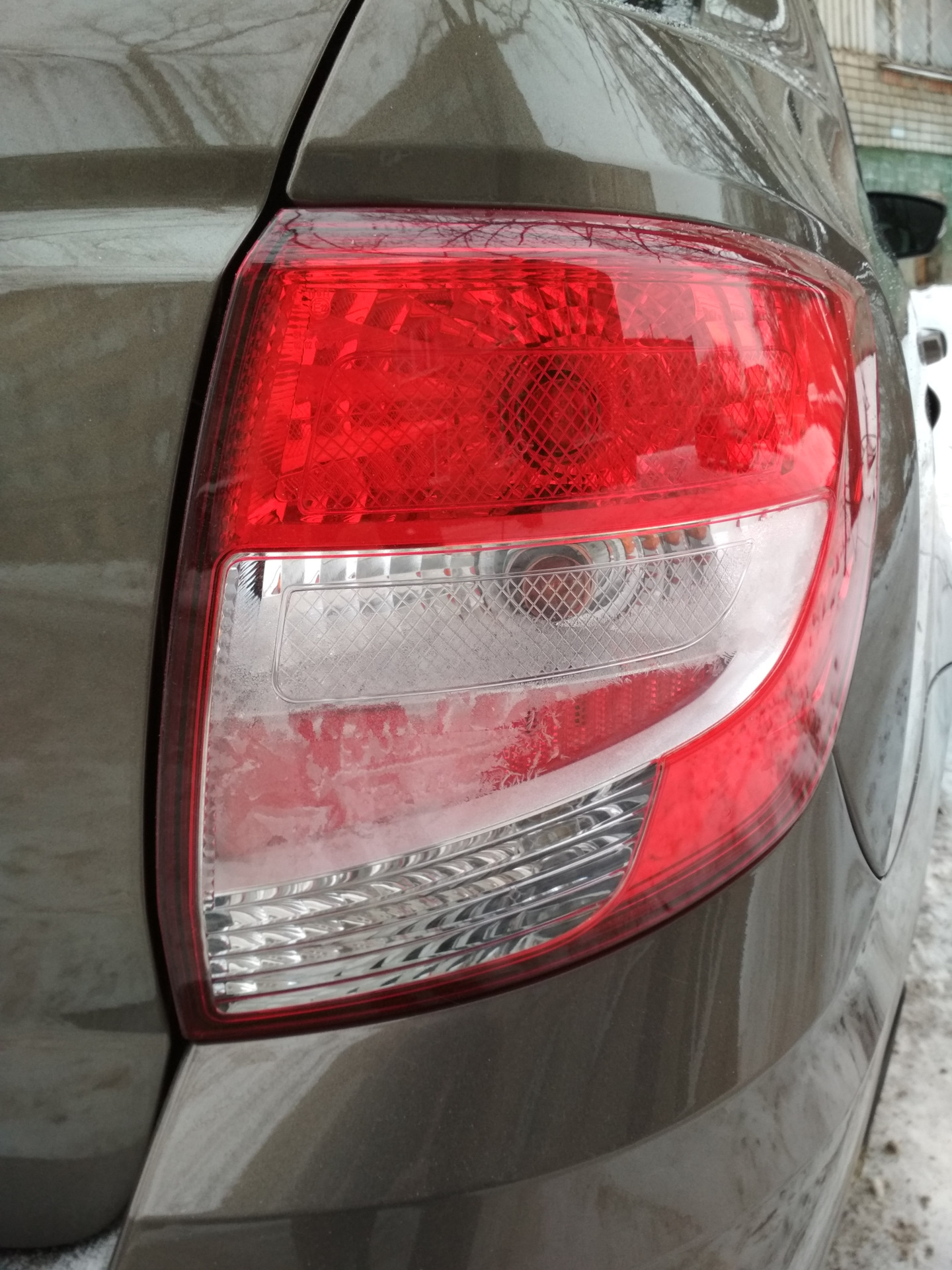 Задняя фара 2190. Гранта 2022 фонарь задний левый артикул. Какие фары задние фары гранты. Тонировка задних фонарей гранта седан. Какие фары задние фары гранты.