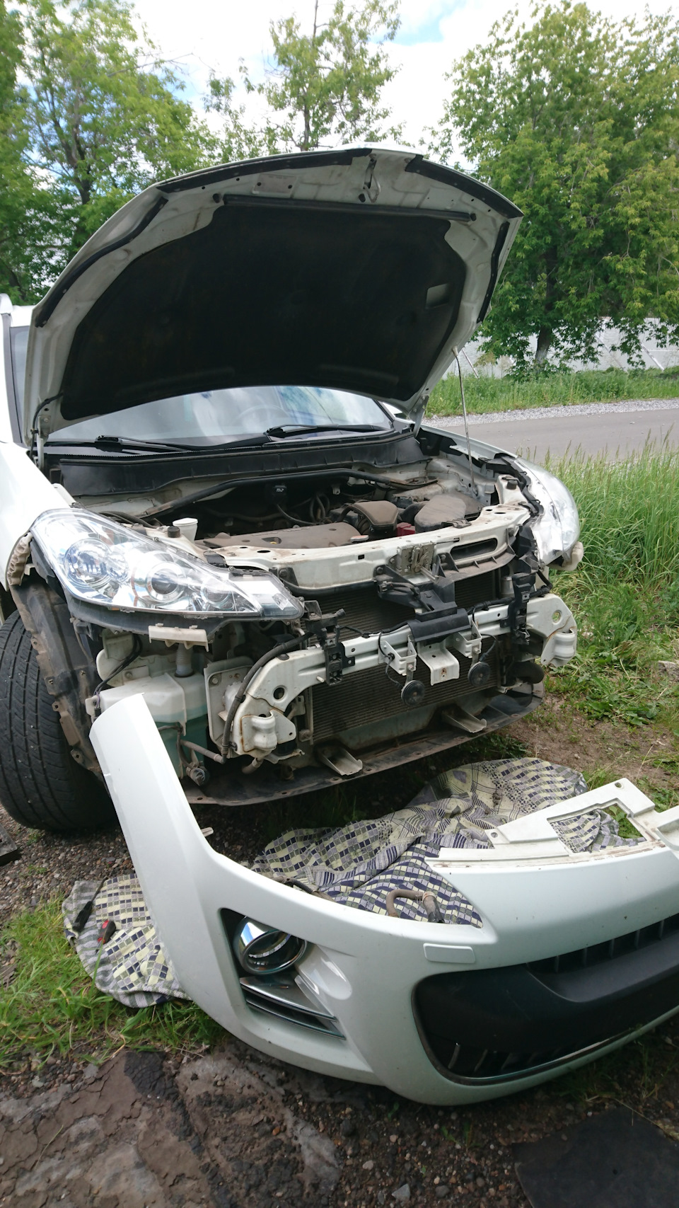Фото в бортжурнале Peugeot 4007