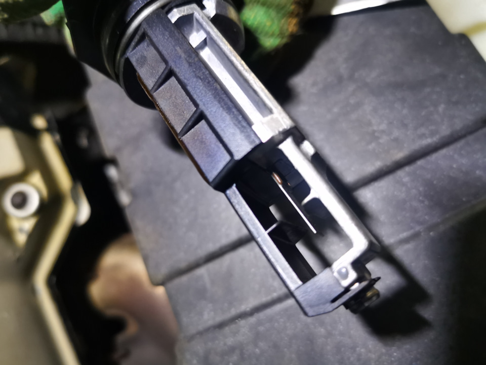 Чистка датчика расходомера воздуха — Mercedes-Benz E-class Coupe (C124 ...