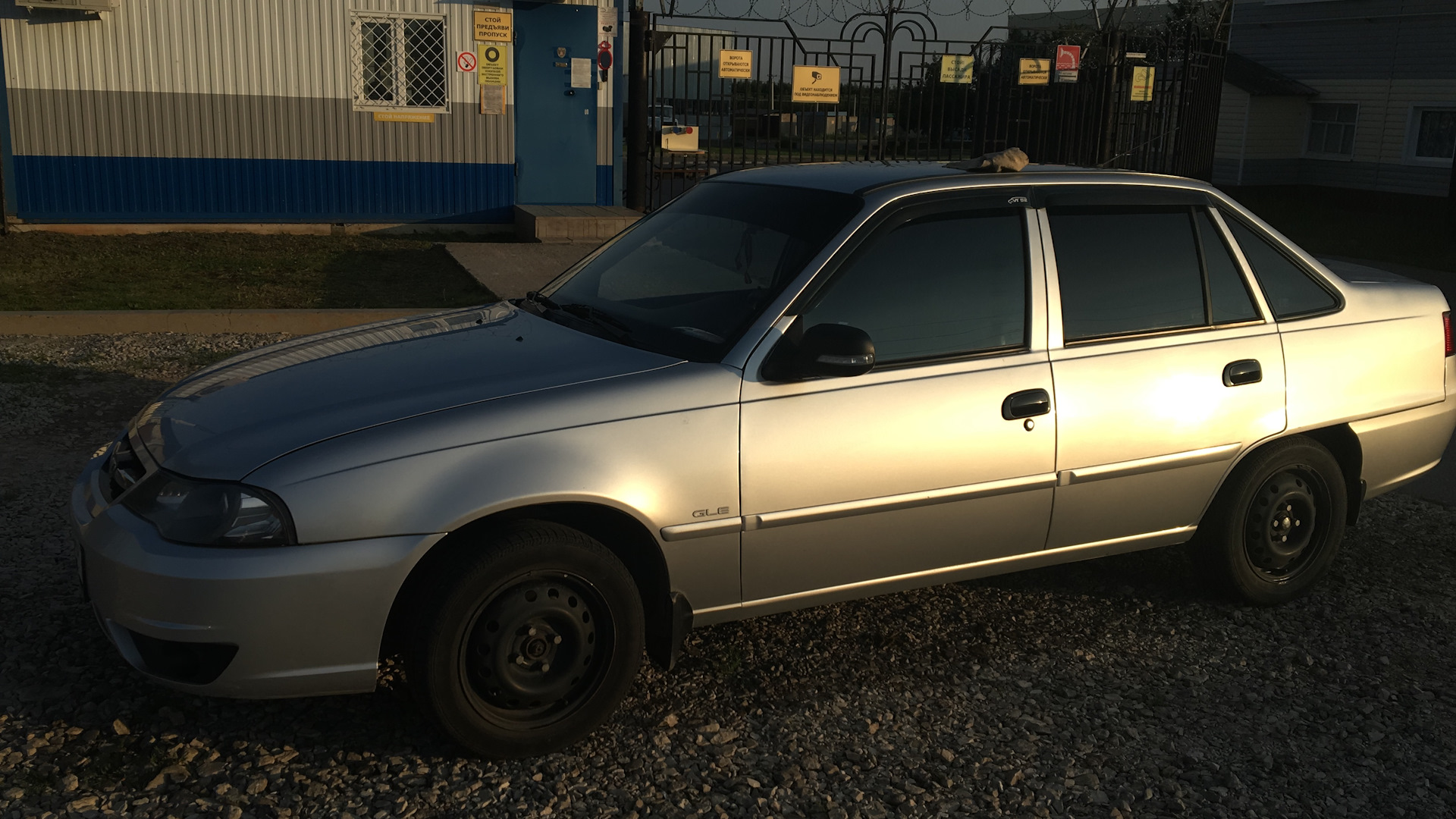 Daewoo Nexia (N150) 1.5 бензиновый 2012 | Серый на DRIVE2