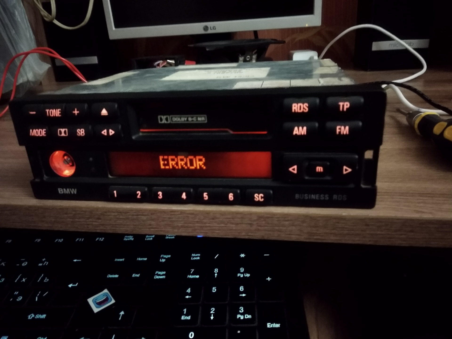 AUX in BMW BUSINESS rds — BMW 5 series (E34), 2,5 л, 1990 года ...