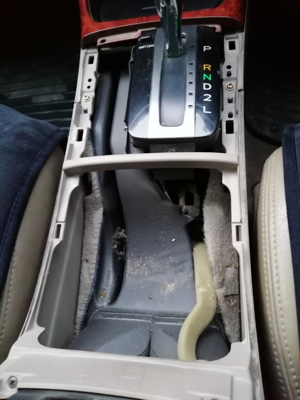 Индикатор открытых дверей — Toyota Corolla (120), 1,6 л, 2006 года ...