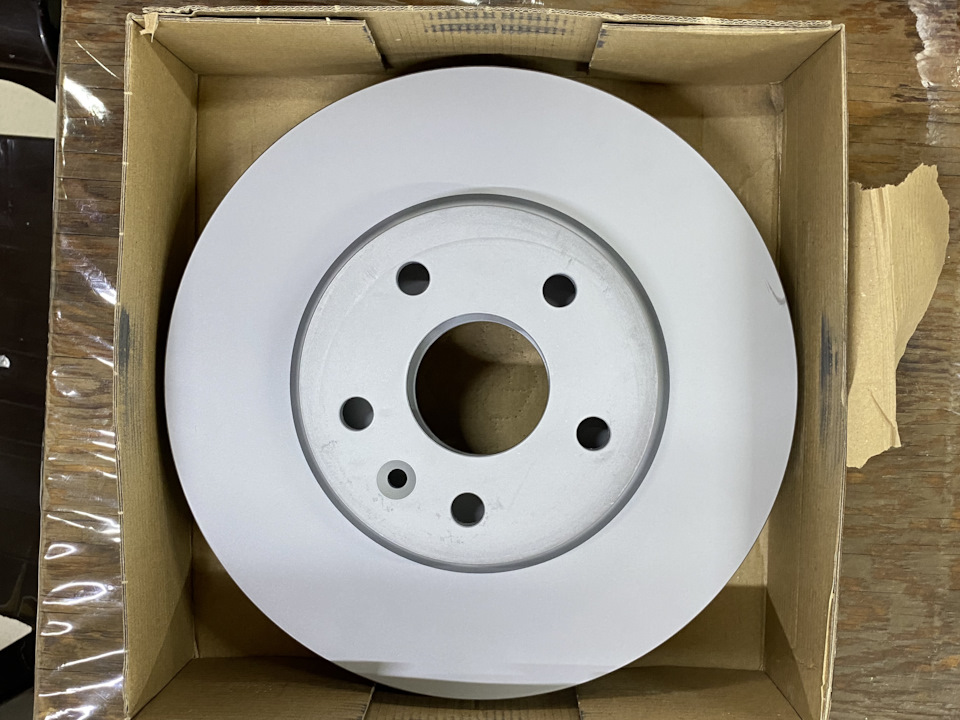 Поменял тормозные диски и колодки — Opel Astra J, 1,6 л, 2011 года ...