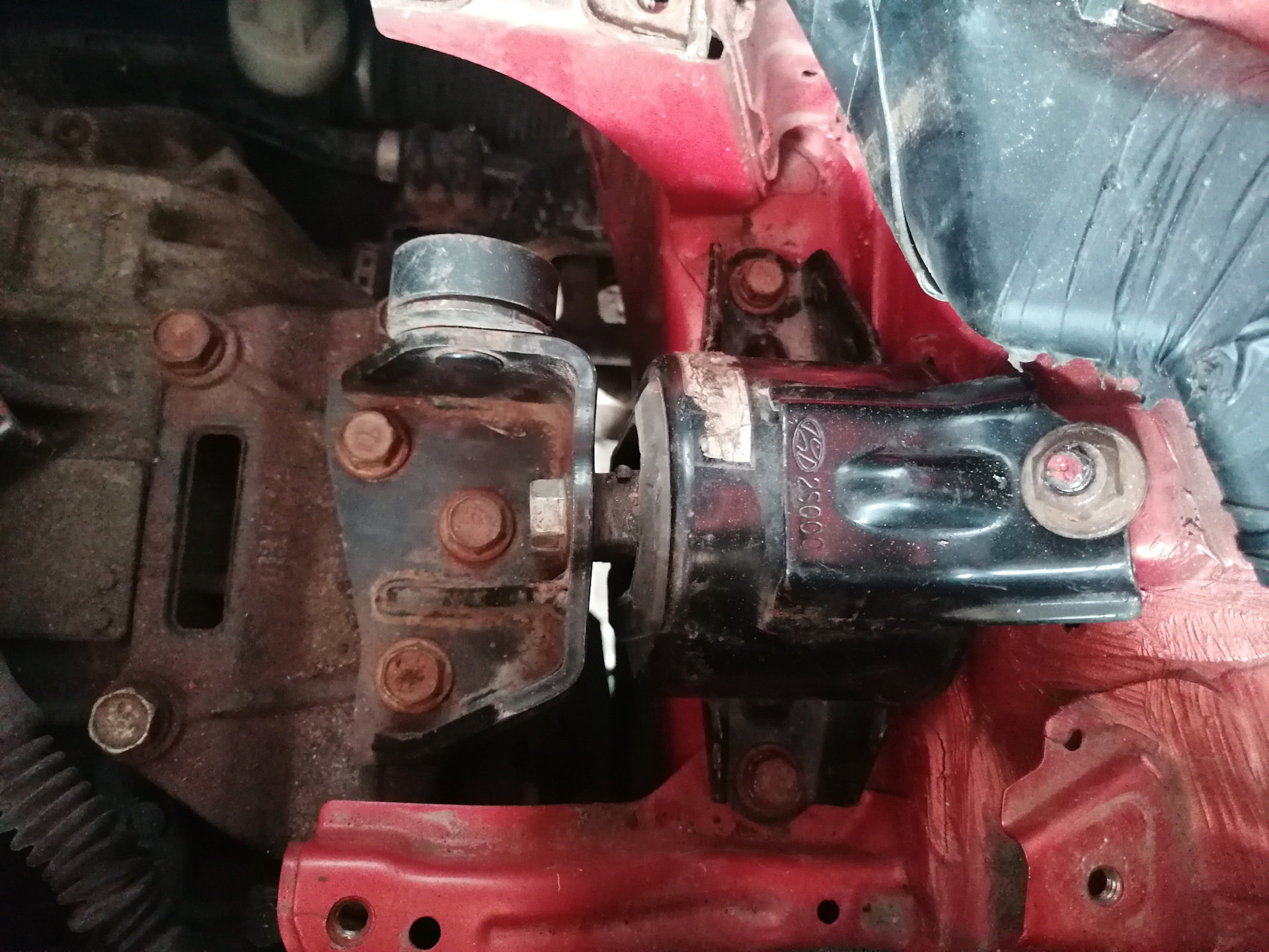 Замена подушки АКПП Киа Спортейдж 3 G4KD — KIA Sportage (3G), 2 л, 2013 ...