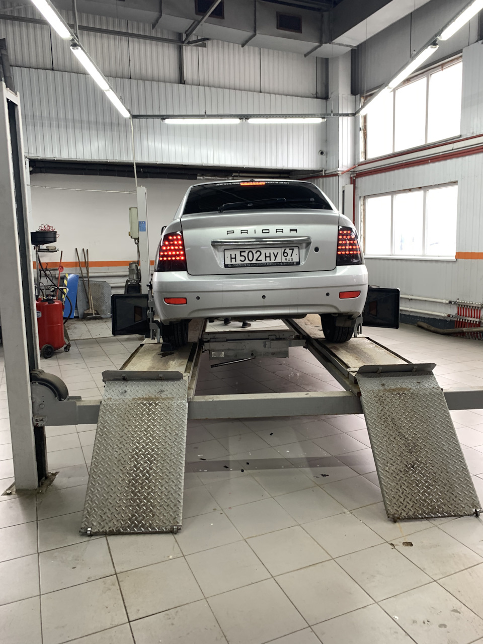 Сход развал и новые рулевые наконечники — Lada Приора хэтчбек, 1,6 л ...