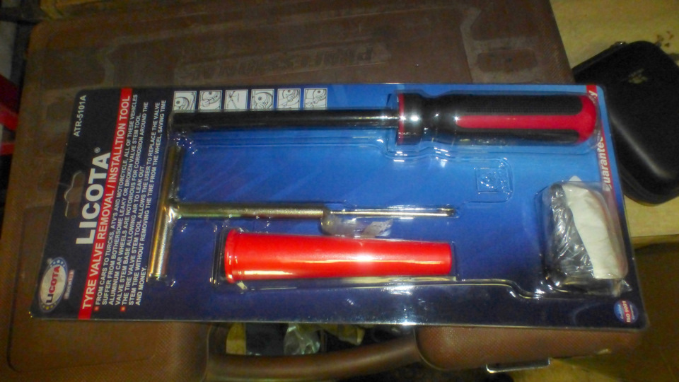 Замена соска ниппеля в бескамерном колесе (дал дуба!) — Suzuki Grand ...