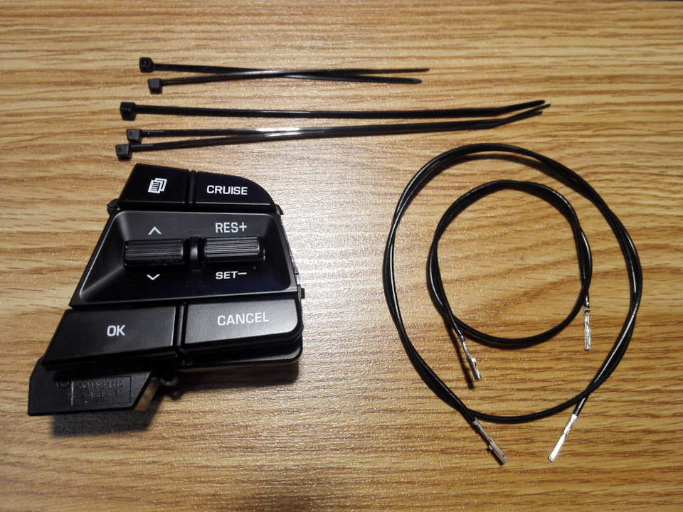 Кнопки Круиз Контроля Hyundai Solaris 2 на Hyundai Solaris (2G). | 2 ...