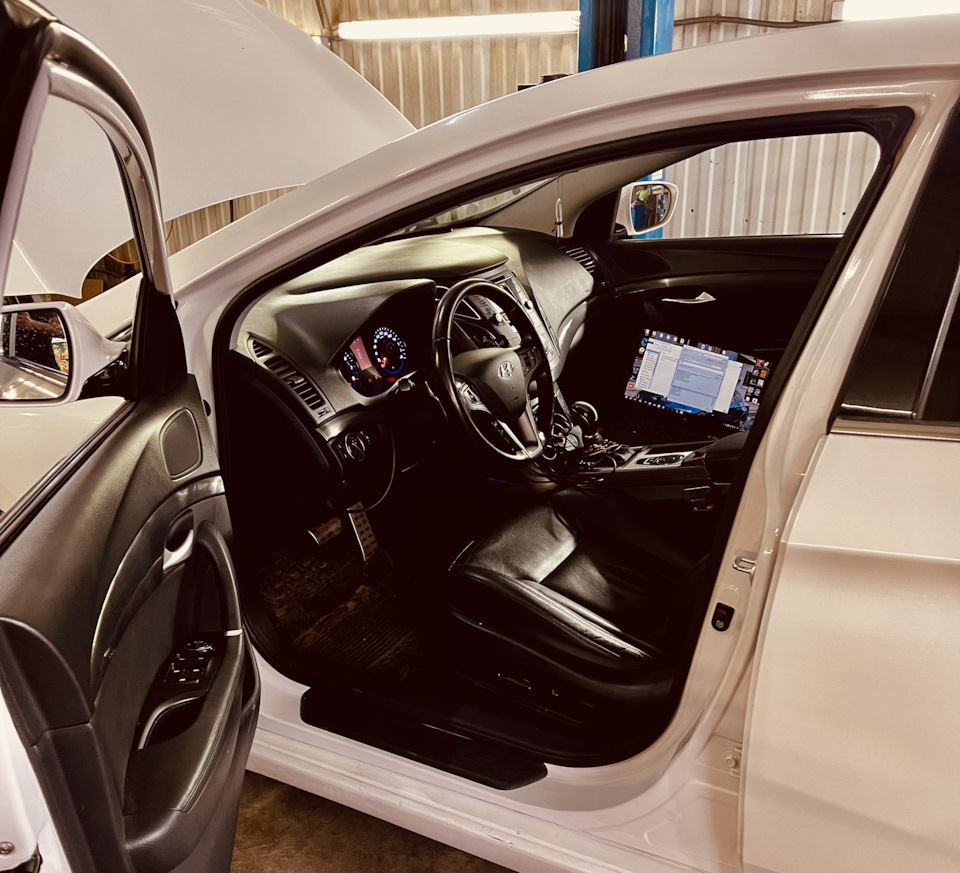 Фото в бортжурнале Hyundai i40