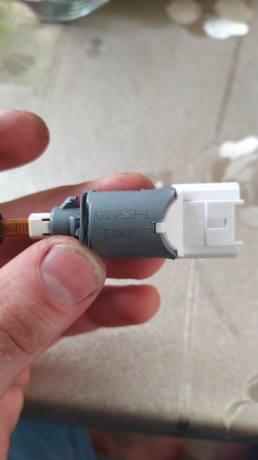 Electronic fault рено. Electronic Fault Меган 2. Fault Рено Меган 2. Electronic Fault Рено Меган 2 причины неисправности. Electronic Fault Меган 2 перевод на русский язык.