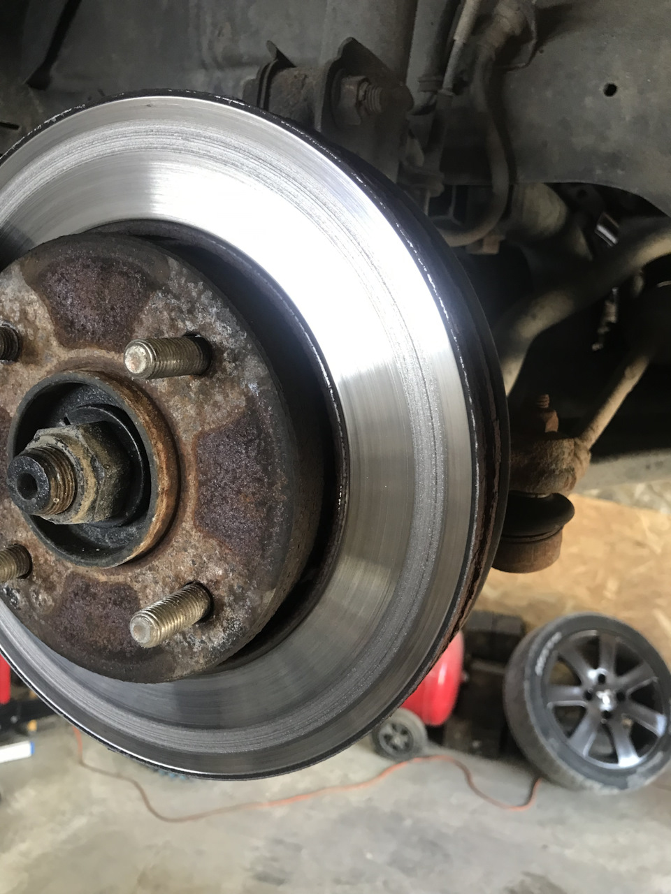 Brembo или как я в Крыму колодки менял — Mitsubishi Colt VI, 1,5 л, 2006  года | запчасти | DRIVE2