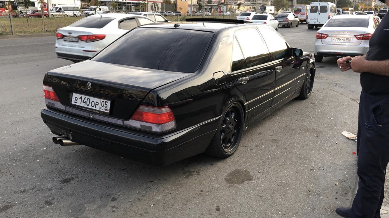 Черный кабан без номеров. Mercedes w140 вор. В140ор05. Мерседес w140 с номерами АМР. S600 w140 вор.