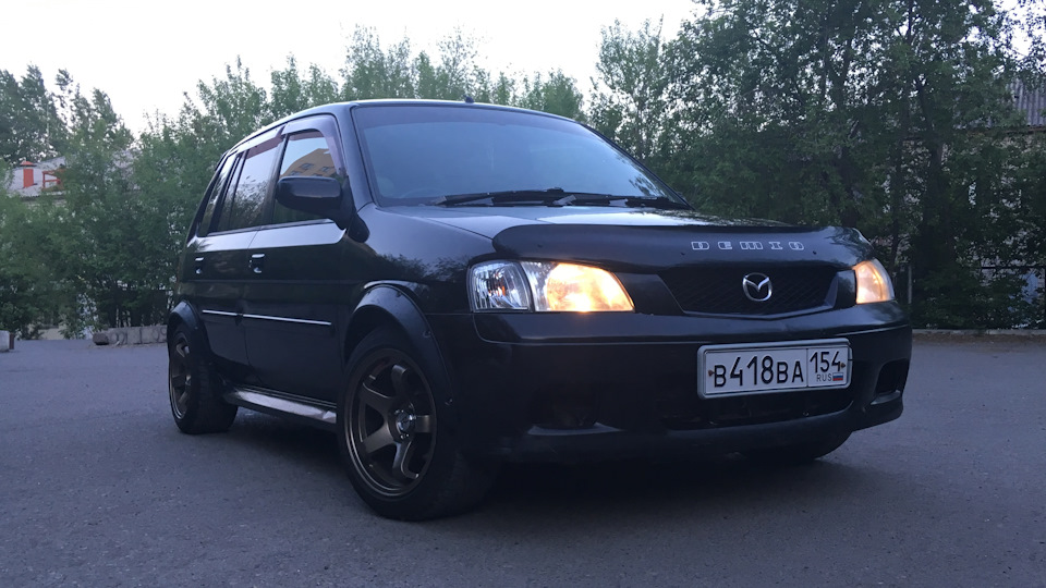 Mazda Demio (1G) 1.5 бензиновый 2001 | на DRIVE2